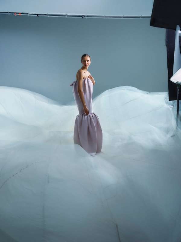 Vogue US December 2025, photographed by @mi...