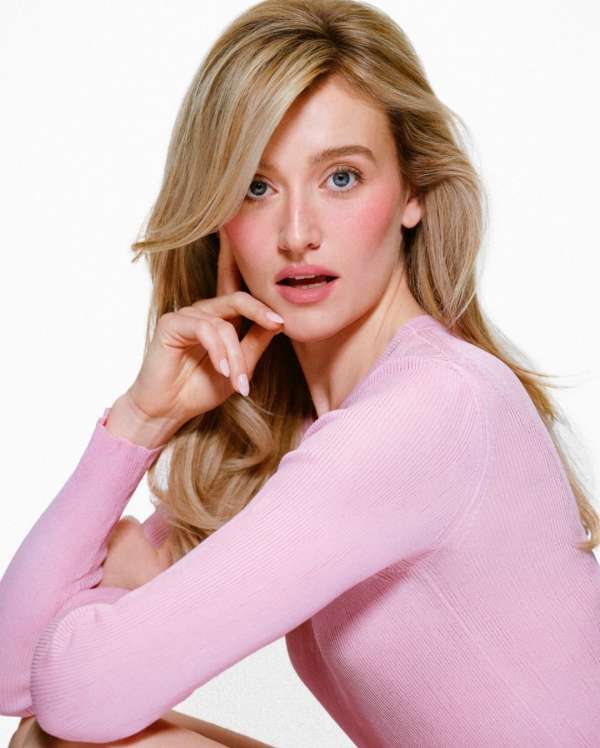 rhode with @sarah__pidgeon photographed by ...