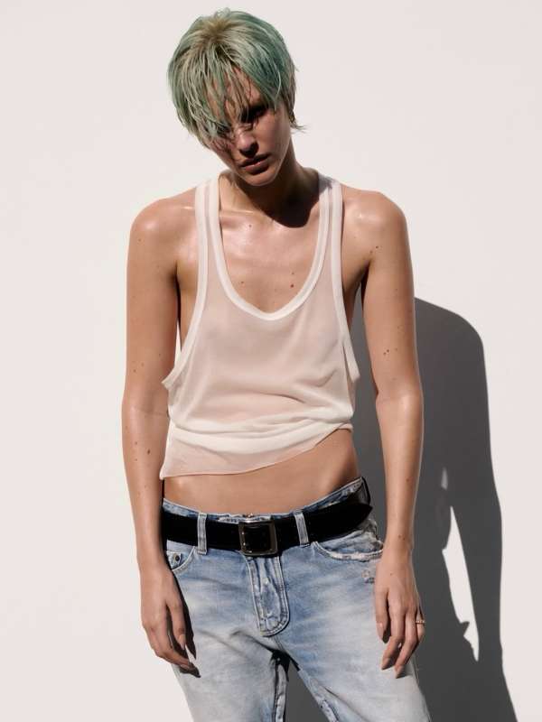 Vogue Italia with @vittoria photographed by...