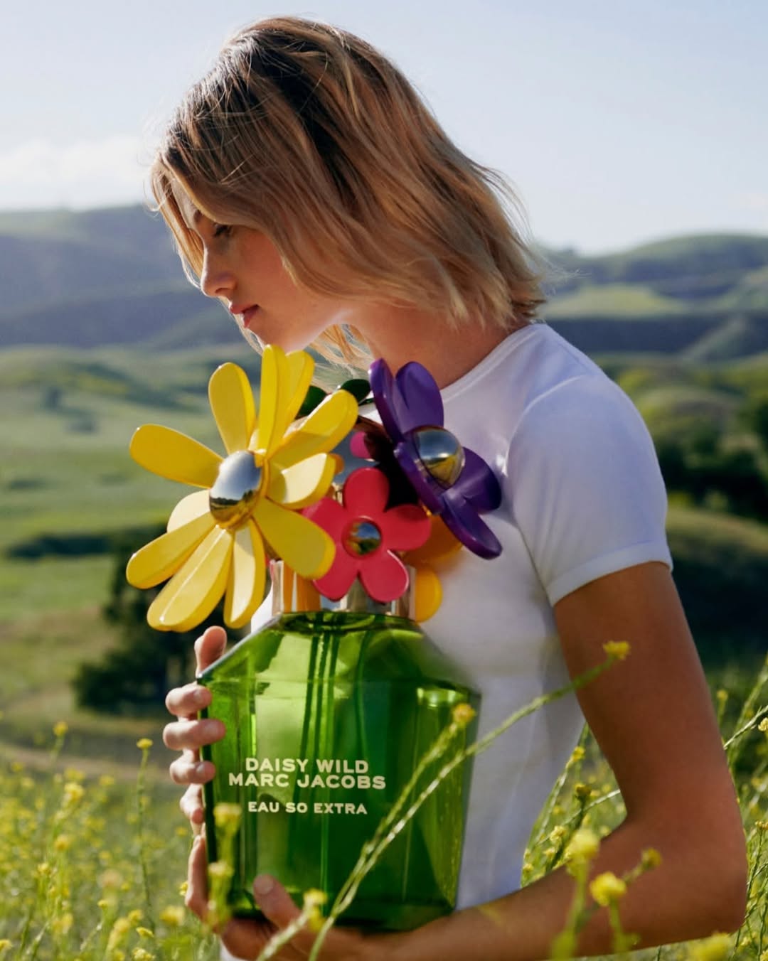 Daisy Wild Marc Jacobs - Eau So Extra photographed...