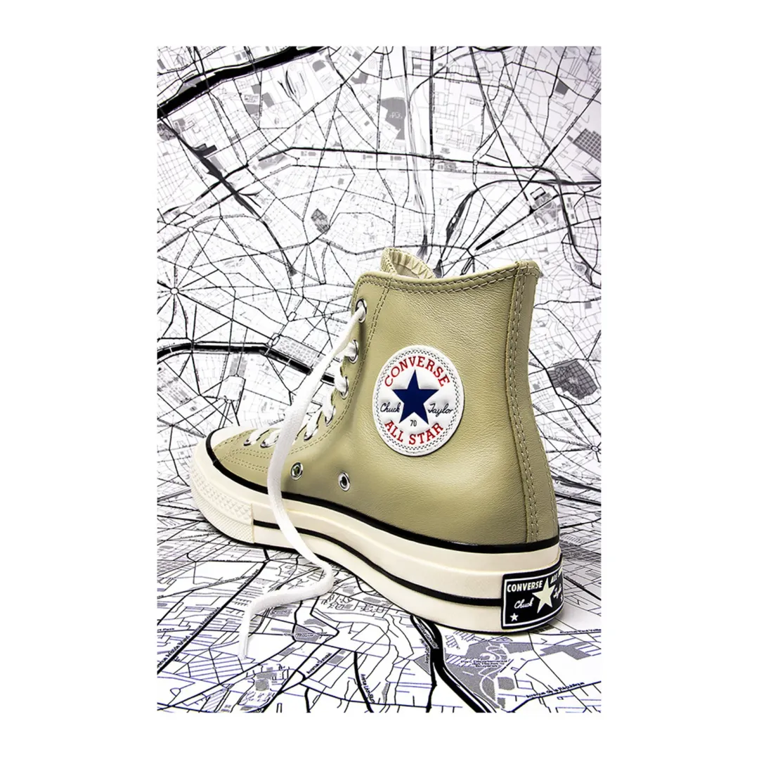 <a href="/loreen-hinz">Loreen Hinz</a> <span style="text-transform: none; white-space: nowrap;">Nov. 25</span>