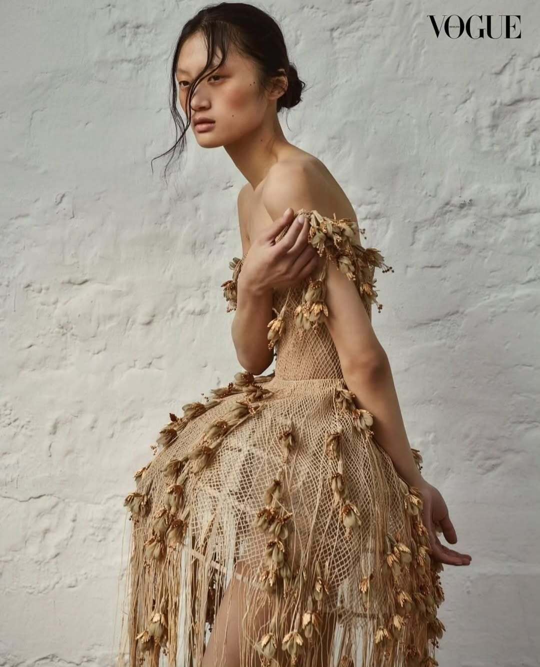 Merci @damianfoxe pour cette belle série d'images
@voguethailand
Thanks
@kullawit @yilan_hua
Styling @mrbitton
Makeup @adamdecruz
Hair @eduardobravohair
Nails @tejinderdhillon_
Casting @paulisaac
Digital and Lightning @finnwaring
Fashion Assistant @edenmolenstyling
On set fashion assistant @martinnbarre
Studio location @lpovs
Créateurs
@ashistudio @ramialaliofficial @jeanpaulgaultier @giambattistavalliparis @maisonvalentino @alessandro_michele