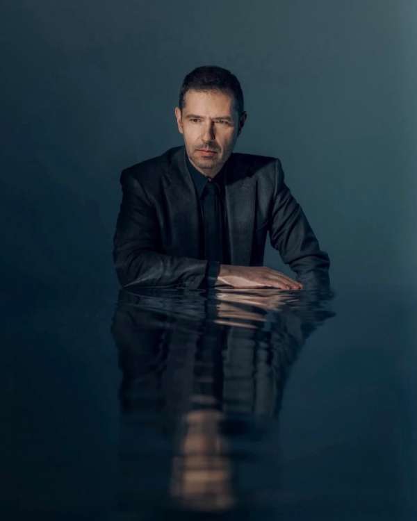 @laurastevens _ Melvil Poupaud for @teleram...