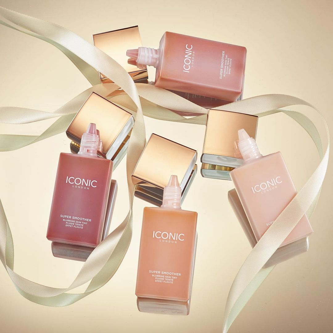 ICONIC LONDON |  Mar. 23