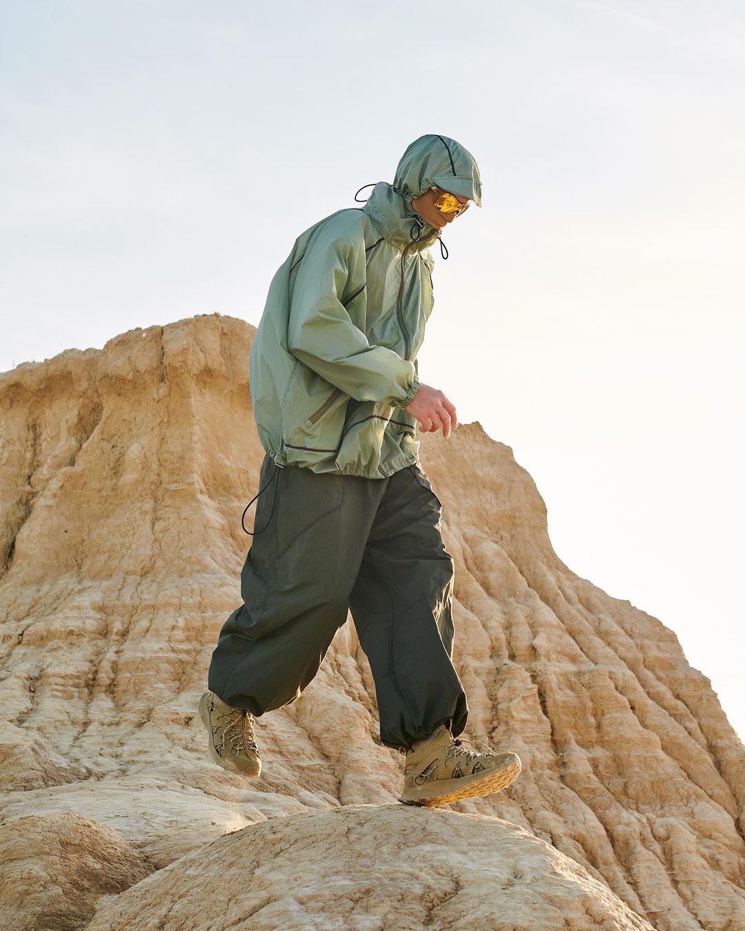 MACKINTOSH |  May. 23