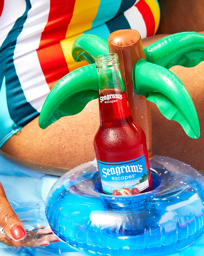 Lucy Schaeffer X Seagram’s Escapes Jul. 26