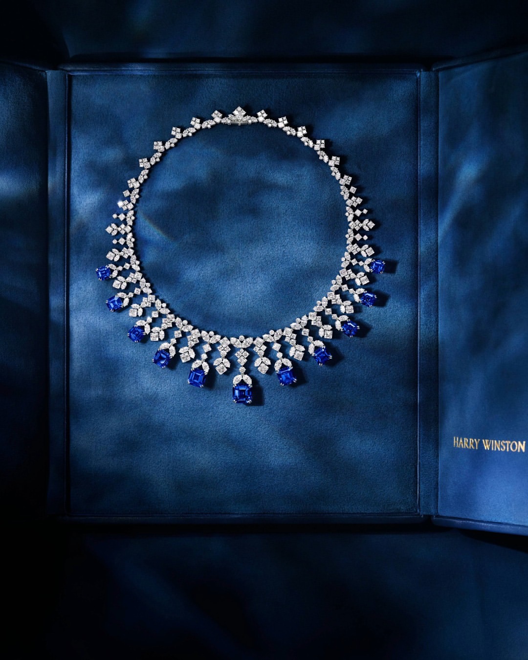 #HarryWinston @harrywinston Finishing by @velem @lumiere.studios