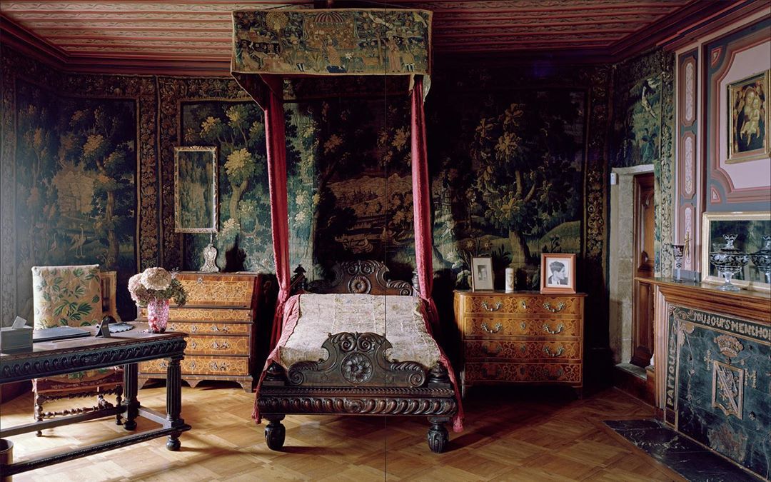 Mastermind Magazine |  Oct. 19