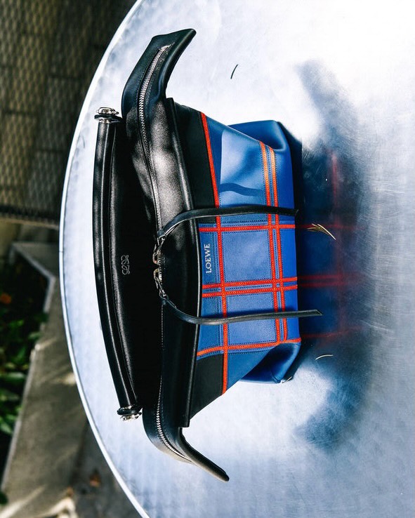 LOEWE |  Sep. 26