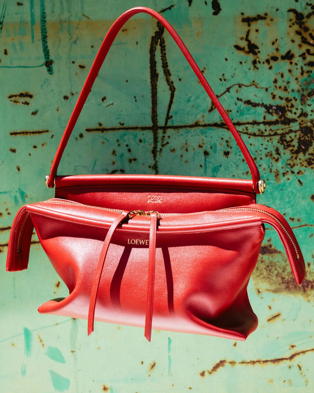 LOEWE |  Sep. 26