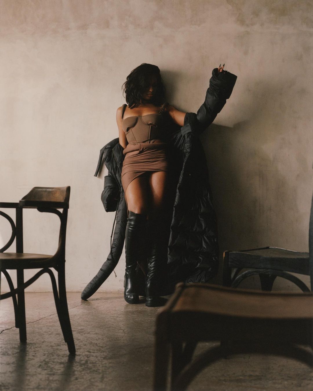 Schon Magazine |  Apr. 23