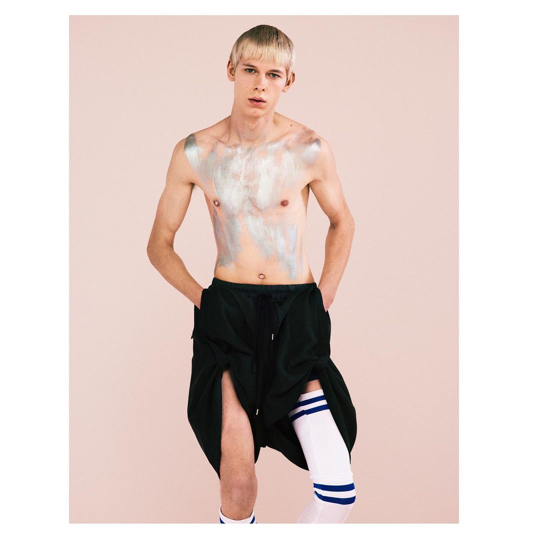 Re-Edition Magazine |  Apr. 22