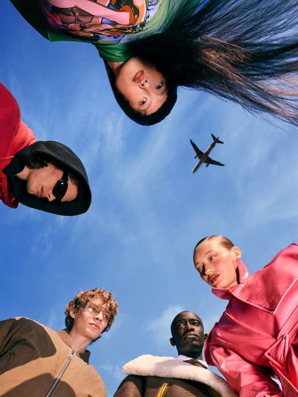 Shot in NY. Produced by Matador.