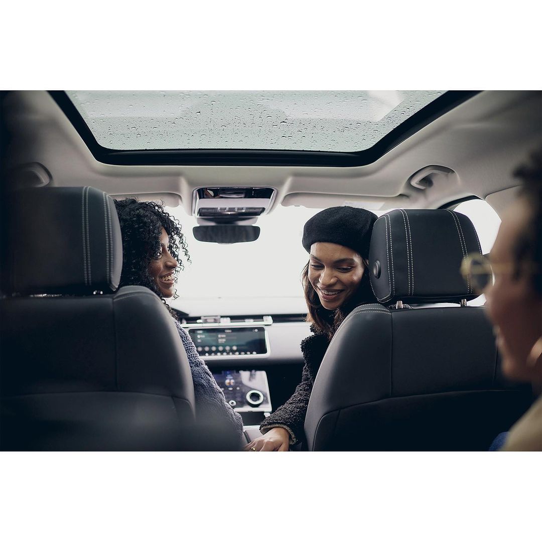 Land Rover |  Aug. 20