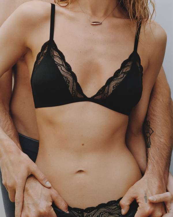 Zora Sicher