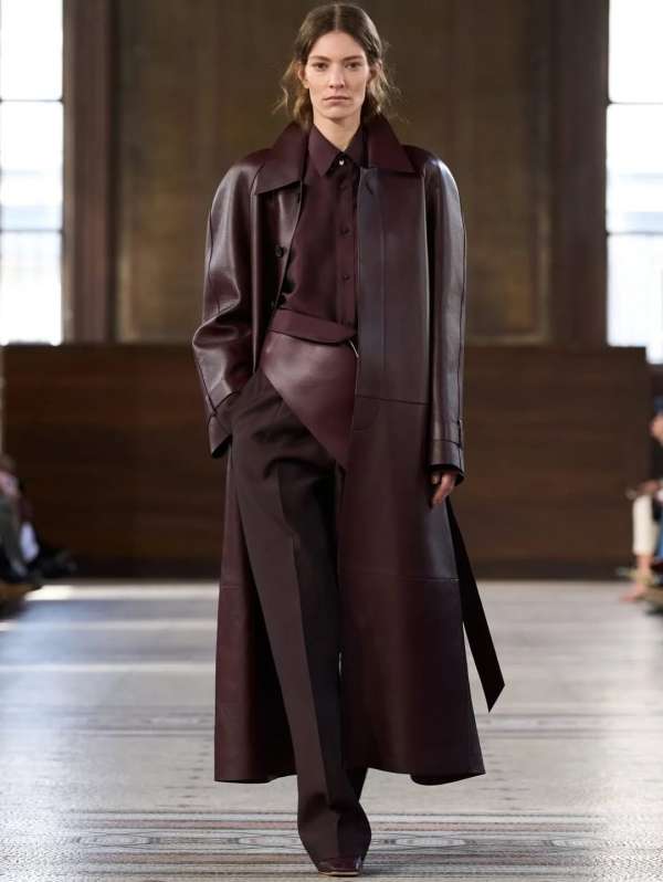 Carven AW26’ by @markhowardthomas @emimikar...