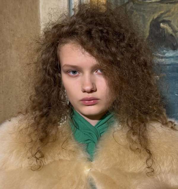 Daria @maisonvalentino @alessandro_michele ...