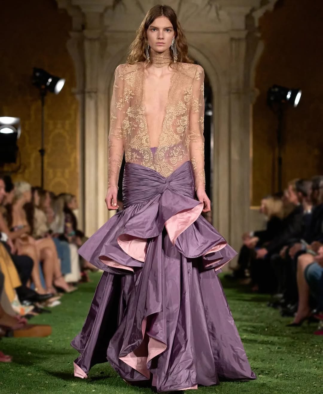 Valentino AW26’ @maisonvalentino @midlandagency @alessandro_michele @michelatafuri21 @yad1m @estherlangham