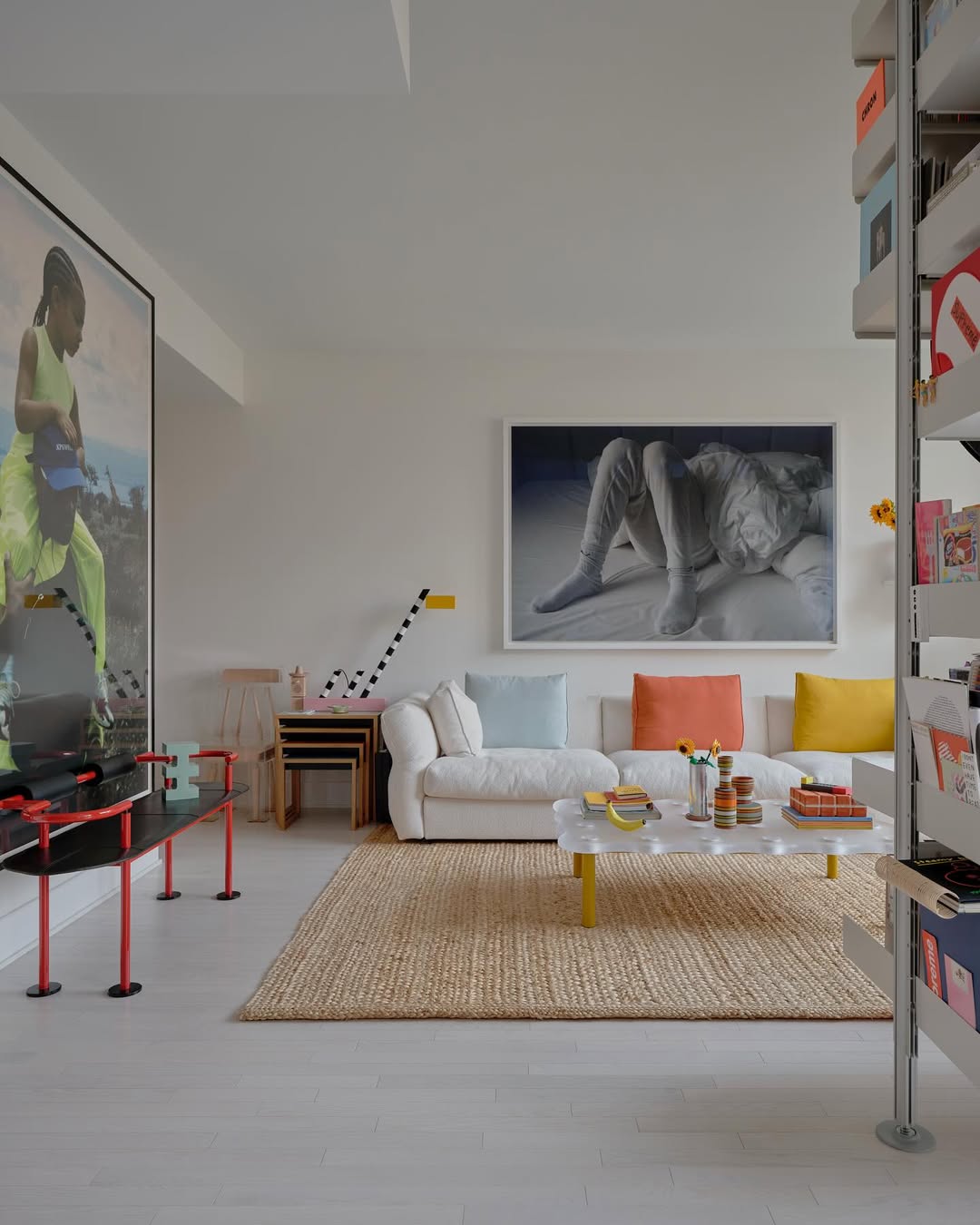 The apartment of Raquel Cayre by @seandavidson 

Credits:
Featuring Furniture Design by @smstwrt 
Home @raquelcayre