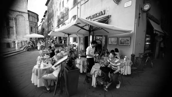Frames from Italy by @bryceglenn_ 