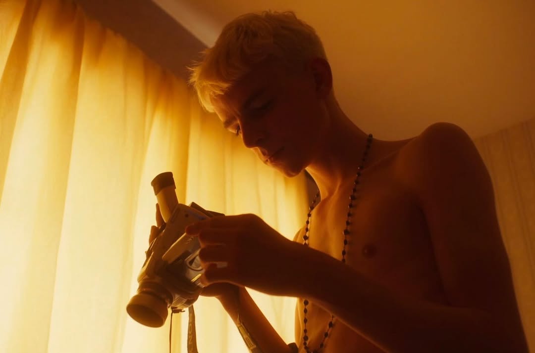 Artist Spotlight: High Jump by @lennertmadou

This week’s Artist Spotlight features Lennert Madou, a 25-year-old photographer and filmmaker from Antwerp, Belgium. With roots in photography, Lennert discovered his path to filmmaking in 2021 during the creation of High Jump, his first short.

The film depicts Otto, who lives in a remote village while his boyfriend, a professional dancer, lives far away. From a distance, Otto finds comfort in his lover’s choreography.

“High Jump is a personal story inspired by my own life. My partner, a ballet dancer, and I spent years in a long-distance relationship. I was fascinated by how someone so far away could still feel so close. Dance, my partner’s instrument, became the language of the film, embodying physical presence in a relationship where that presence was often absent. My partner also collaborated on the choreography.

For me, film — and especially short film — should dare to experiment, to challenge form, and to explore new ways of seeing.”
