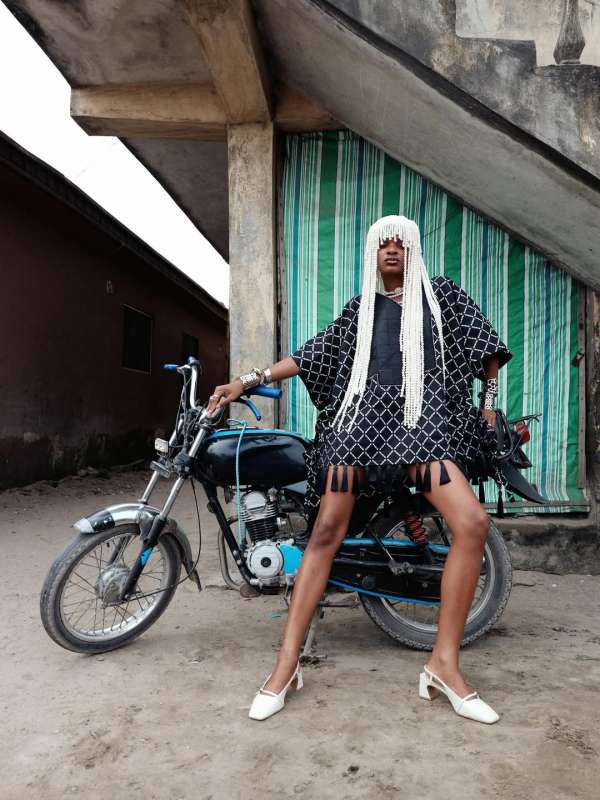 “Three thrones, One story” captured by @una...