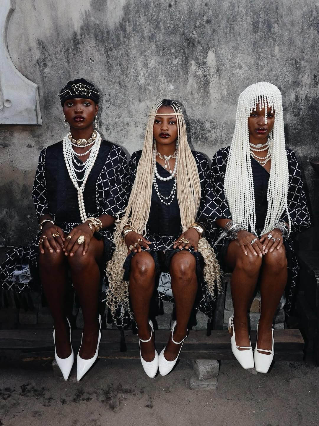 “Three thrones, One story” captured by @unavailable_______p

“This image explores power and sisterhood through composition, styling, and gaze. As a image maker, I aimed to frame Black women as thrones in themselves  bold, present, and unapologetically regal.”

Credits: 
Talent @realllmoses @ayinke1035 @fadekemillawal
Style by @yomo_daj