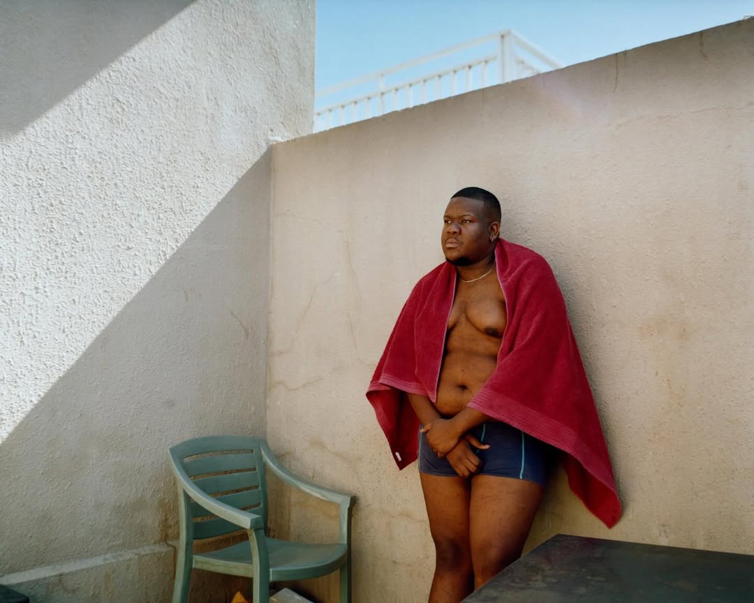 ‘It Was Never Meant to Be Easy’ (2024), part of an ongoing collaboration between Dutch photographer @nickvantiem and The Broke Boys collective. 

The project follows the boys during their attempt to realise their dream of building a community of like-minded peers, their climb on a steep social ladder, and their quest as they face the responsibilities of leading the next generation into a brighter future.

Credits
Starring: @originalkaapstaadpantsula @internationalpantsula_ @insertcoinz @simbongile_bino @cole.lukhele @iamslolo @roscosteazy
Photography: @nickvantiem
Darkroom prints:@aaplabpetersvenson 🖨️
Post-production: @michaelfrahm.postproduction