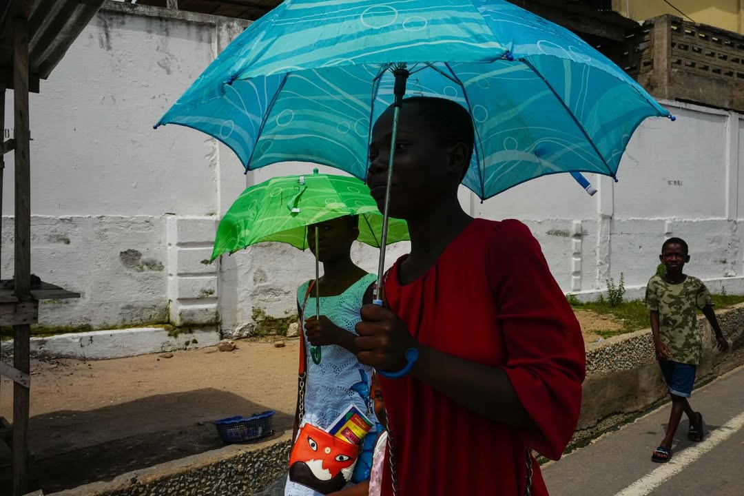 ‘Street Stories’ by Italian photographer @andr...