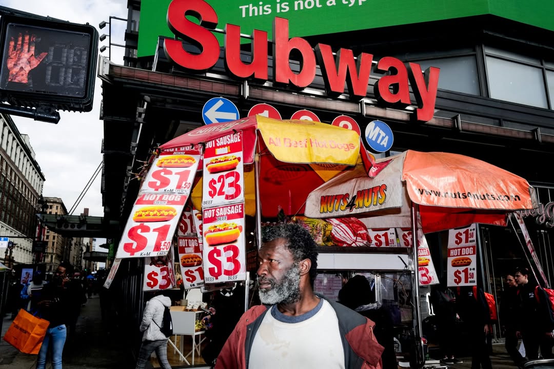 Select stills from @cedricroux ‘s ongoing series ‘My Wonderland,’ a testament to his love for New York City. 

“My Wonderland is an ongoing love letter to Manhattan, the place where my eye first opened to the streets.

It’s where it all began, and where I’ll never stop chasing the light.”