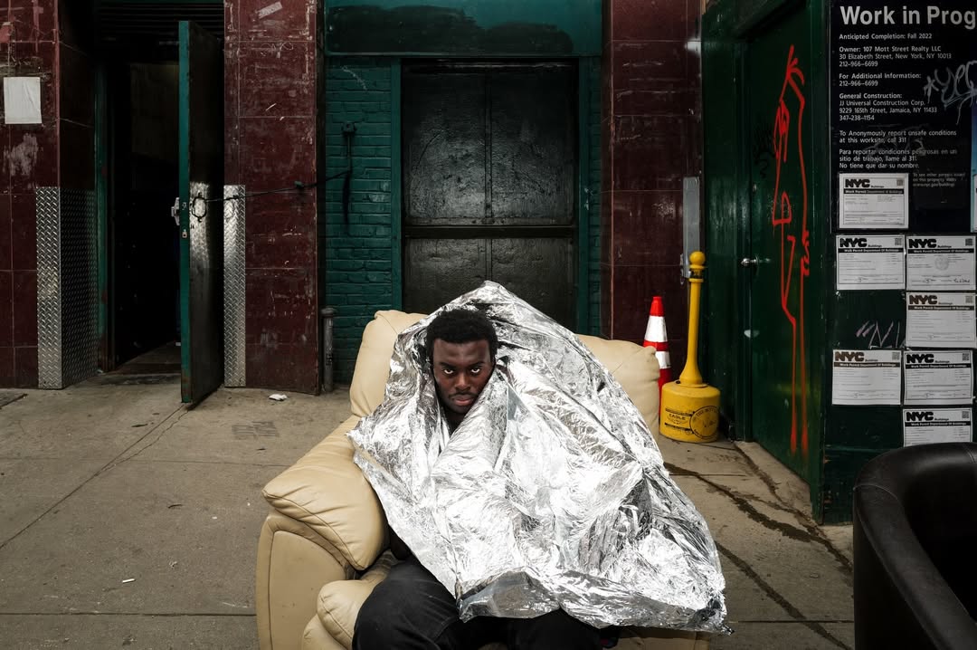 Select stills from @cedricroux ‘s ongoing series ‘My Wonderland,’ a testament to his love for New York City. 

“My Wonderland is an ongoing love letter to Manhattan, the place where my eye first opened to the streets.

It’s where it all began, and where I’ll never stop chasing the light.”