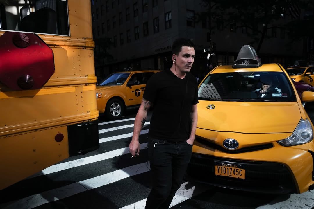 Select stills from @cedricroux ‘s ongoing series ‘My Wonderland,’ a testament to his love for New York City.
“My Wonderland is an ongoing love letter to Manhattan, the place where my eye first opened to the streets.
It’s where it all began, and where I’ll never stop chasing the light.”