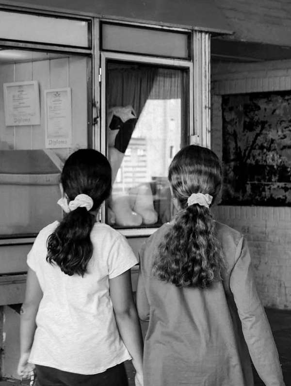 Hair do’s, over the years and across the wo...