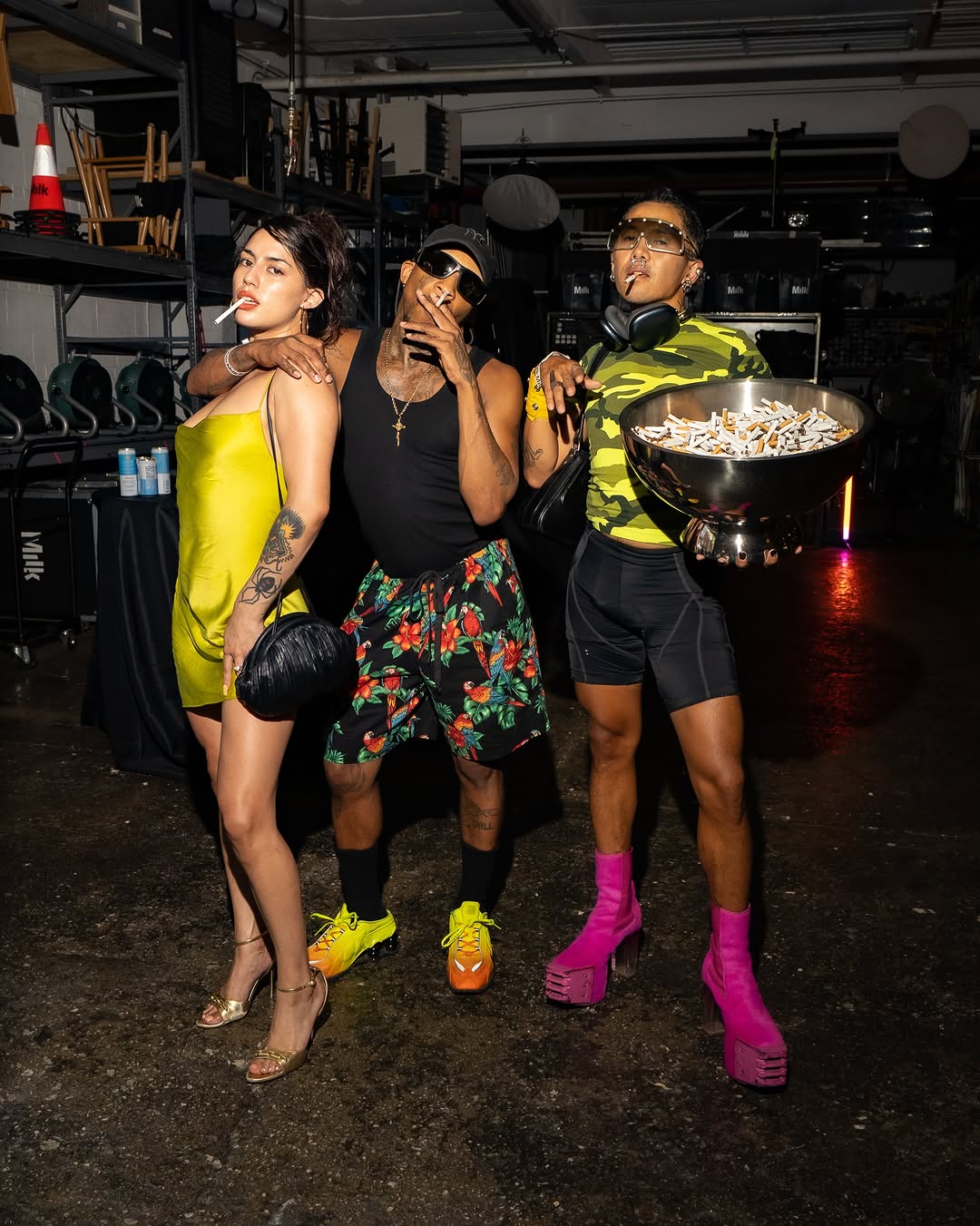 Last weekend we flipped our Brooklyn Equipment studio to host our dear Milk family for an afternoon BBQ and watch party, right in time to witness a historic win for the Knicks (@nyknicks).

Thank you to everyone, all partners, photographers, creatives, and Milk fam alike who showed up to celebrate with us.

With love,
Milk🧡💙
@milkmakeup @milkdgtl @milk_equipment 

Credits:
All images and videos captured by DJ (@dieun.jean)
