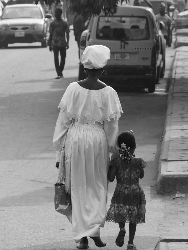 WHAT COMES TO MIND WHEN YOU SEE THE GARMENT...