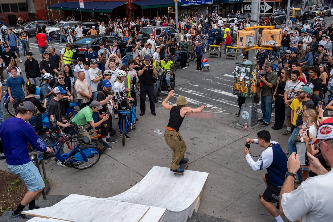 Scenes from @citybikeboys’ gloriously chaotic 4th annual Citi Bike Day, captured from above, below, and every angle in between.
This past Saturday, hundreds of New Yorkers took to the city’s iconic blue commuter bikes to race across the Williamsburg Bridge, clear some makeshift ramps, and hopefully claim the $1,500 prize. Part spectacle and part communal adrenaline rush, this event brought out a sense of camaraderie that can only come from watching a stranger risk a very public wipeout simply for the thrill of it.
Spearheaded by skater, designer, and musician @j3rom3, the day encapsulated the kind of wonderfully unruly, people-powered mayhem that makes the city feel so alive.
Photographs by:
Ian Bartlett (@thebartlett)
Kyle Young (@408kyle)
Rory Mulhere (@rorymulhere)
Ellie Keane (@ellieekeane)
Zach Buchner (@zachbnyc)