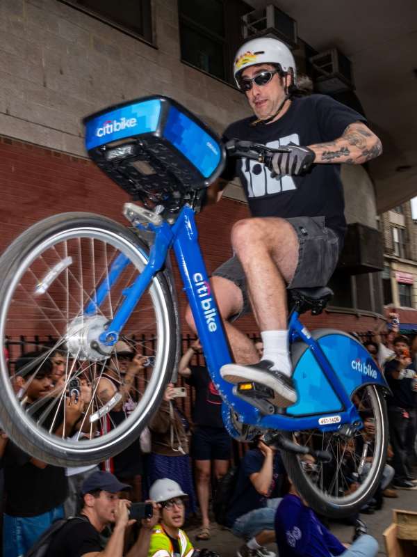 Scenes from @citybikeboys’ gloriously chaot...