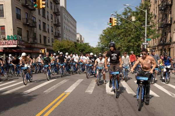 Scenes from @citybikeboys’ gloriously chaot...