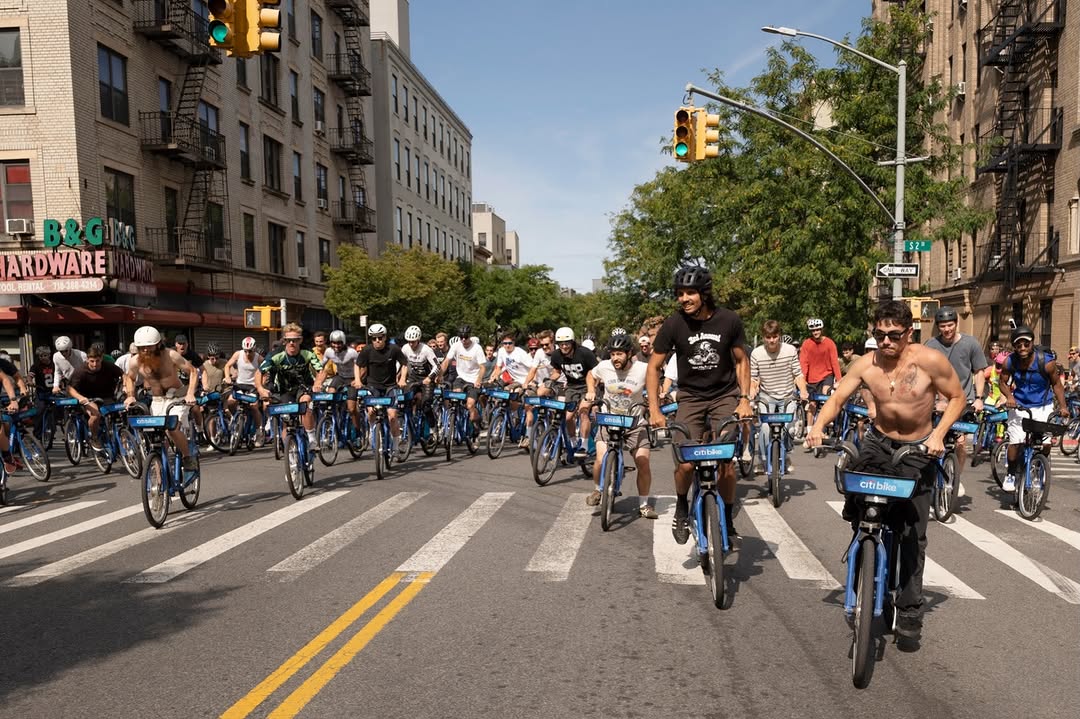 Scenes from @citybikeboys’ gloriously chaotic 4th annual Citi Bike Day, captured from above, below, and every angle in between.
This past Saturday, hundreds of New Yorkers took to the city’s iconic blue commuter bikes to race across the Williamsburg Bridge, clear some makeshift ramps, and hopefully claim the $1,500 prize. Part spectacle and part communal adrenaline rush, this event brought out a sense of camaraderie that can only come from watching a stranger risk a very public wipeout simply for the thrill of it.
Spearheaded by skater, designer, and musician @j3rom3, the day encapsulated the kind of wonderfully unruly, people-powered mayhem that makes the city feel so alive.
Photographs by:
Ian Bartlett (@thebartlett)
Kyle Young (@408kyle)
Rory Mulhere (@rorymulhere)
Ellie Keane (@ellieekeane)
Zach Buchner (@zachbnyc)