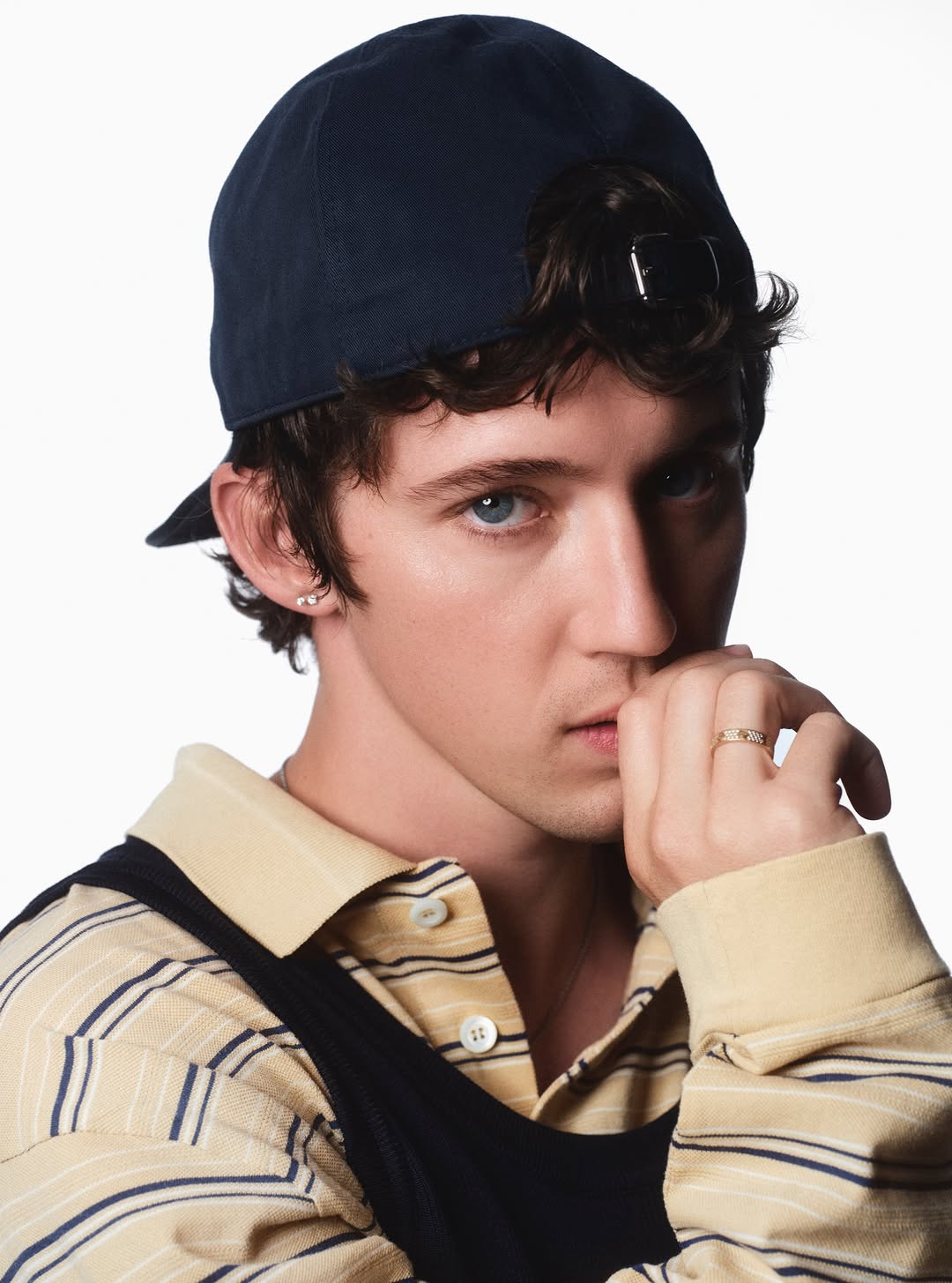 Bobby Doherty X troye sivan for U la Repubblica Jun. 26