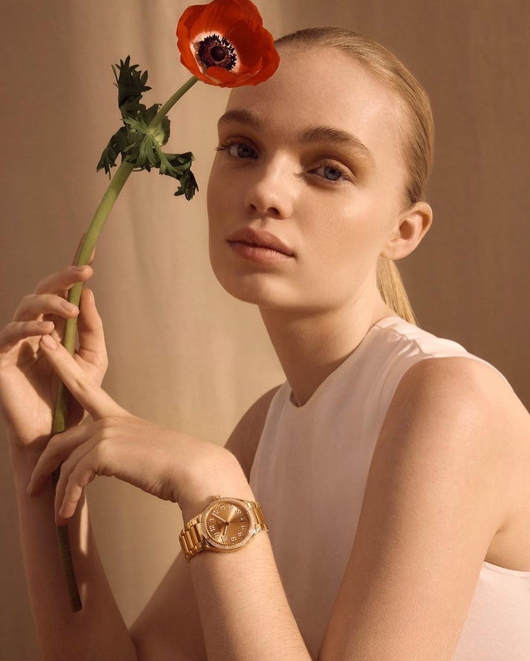 Harper's Bazaar UK |  Mar. 22