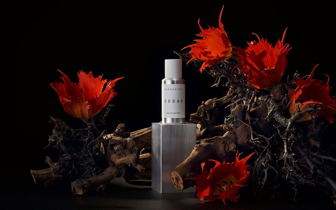 Tangent GC. Full production services. Shot in Stockholm.

Client: Tangent GC 
Photographers: Bohman+Sjöstrand
Floral & Set Design: Boz Art 

#Production #CreativeProduction #ProductionCompany #MinkProduction