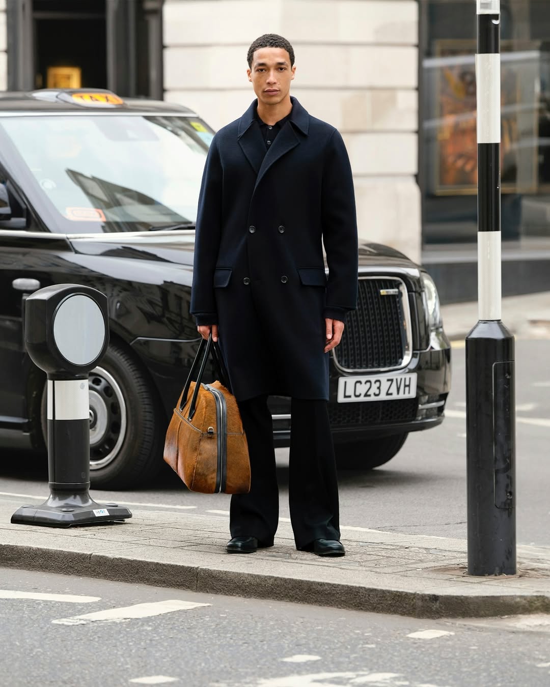 Tiger of Sweden. Art buying & full production services. Shot in London 

Client: Tiger of Sweden 
Photographer: Jaime Cabrera Huidobro

#Production #CreativeProduction #ArtBuying #ProductionCompany #LocationScout #MinkProduction