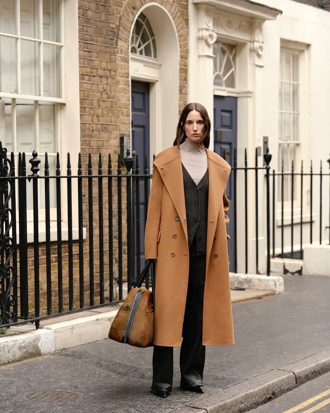 Tiger of Sweden. Art buying & full production services. Shot in London 

Client: Tiger of Sweden 
Photographer: Jaime Cabrera Huidobro

#Production #CreativeProduction #ArtBuying #ProductionCompany #LocationScout #MinkProduction