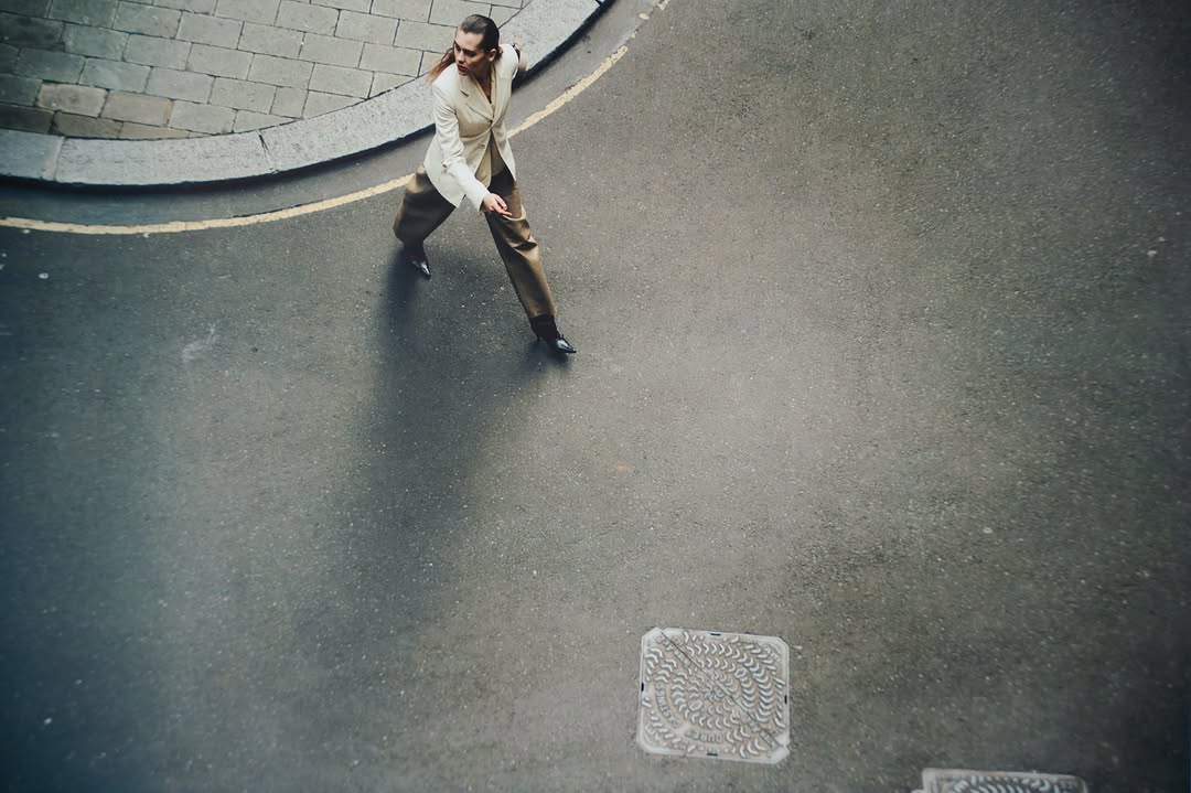 slider image