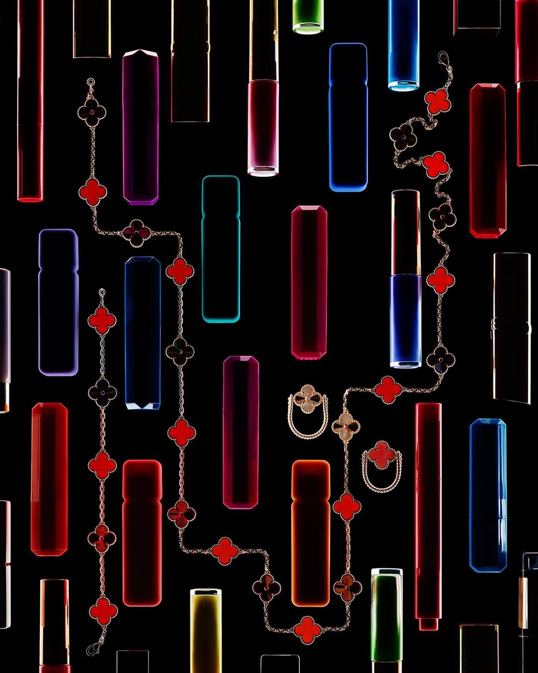 V Magazine |  Sep. 23