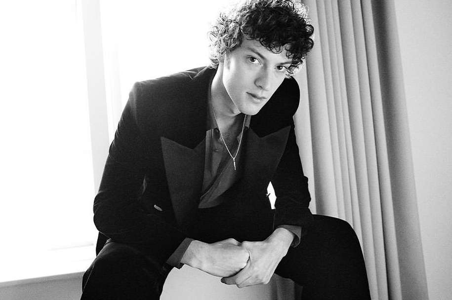 Saint Laurent |  Mar. 24