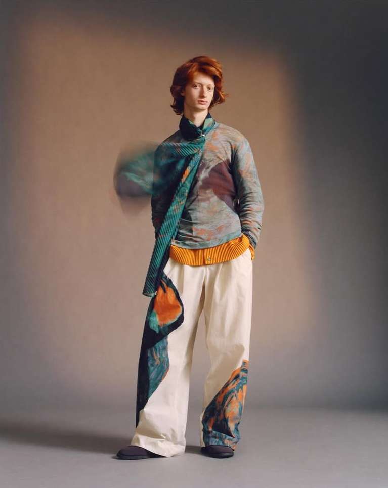 Lola & Pani X HOMME PLISSÉ ISSEY MIYAKE Dec. 25