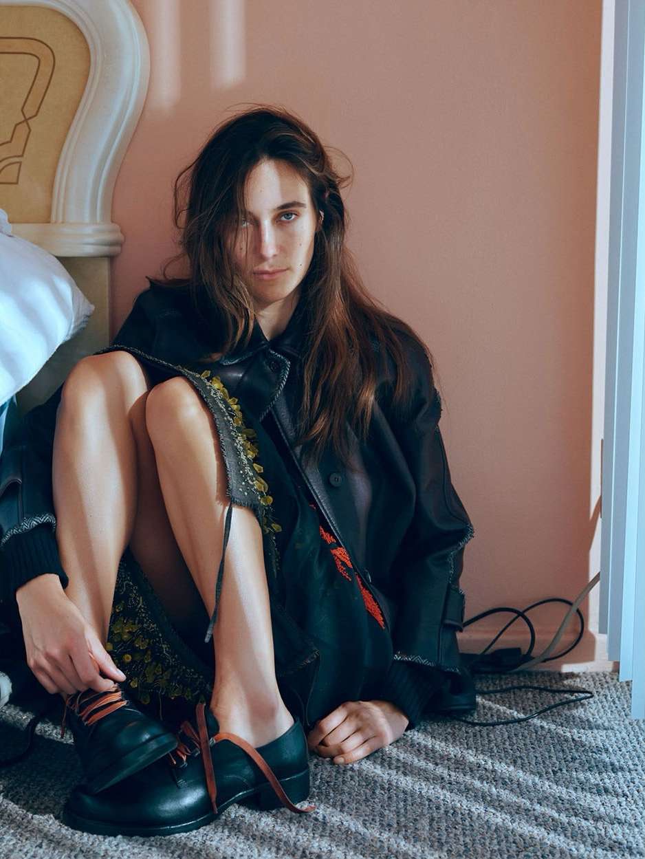 Justin Leveritt X Devon Carlson for Pop Sep. 26