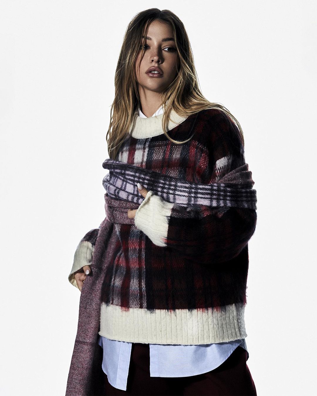 V Magazine |  Nov. 23